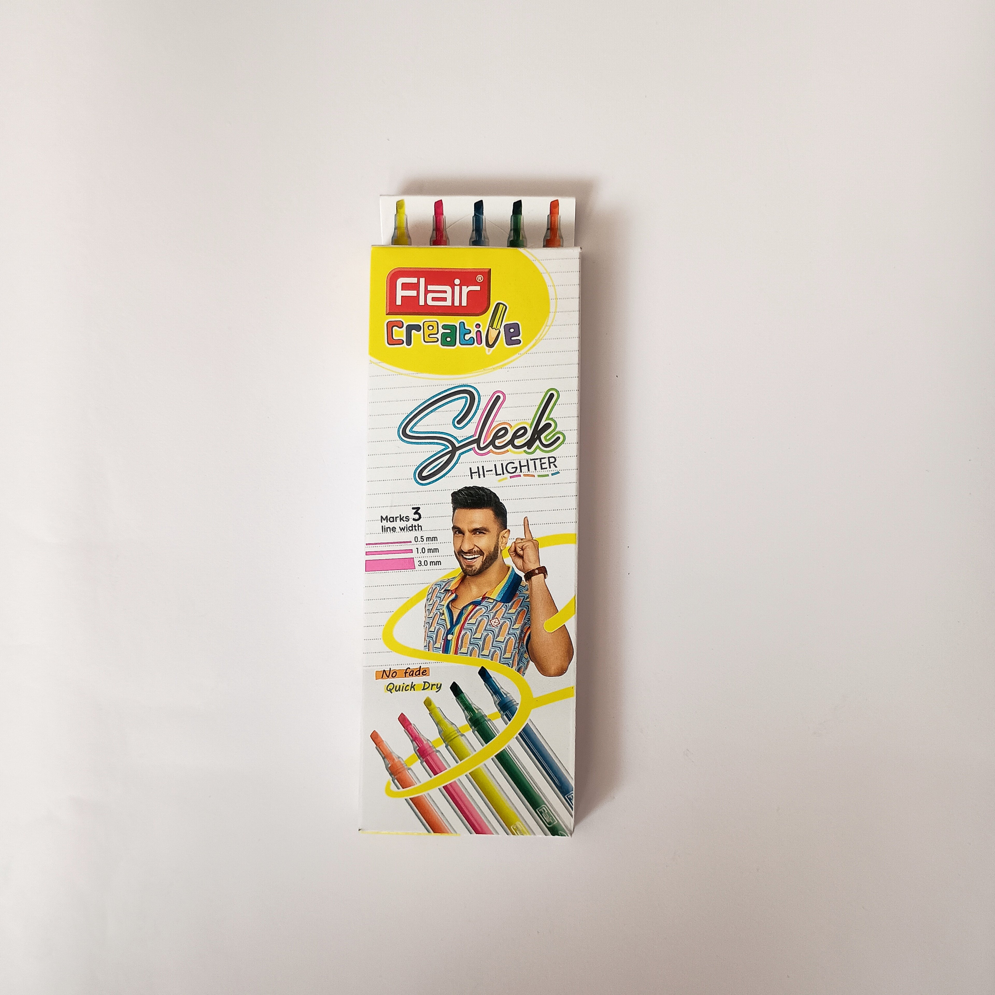 Flair Sleek Hi-Lighter | Thin Highlighter Pen | Smooth & Precise Highlighting | 5 pack